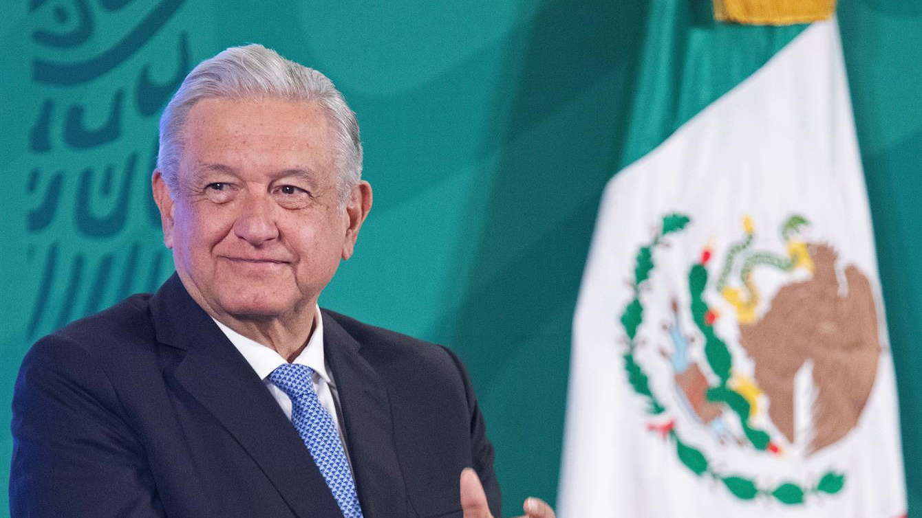 México combate la corrupción con mucha retórica pero pocos resultados