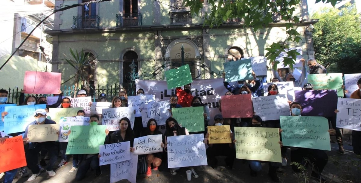 Marchan en CDMX por libertad de José Manuel del Río