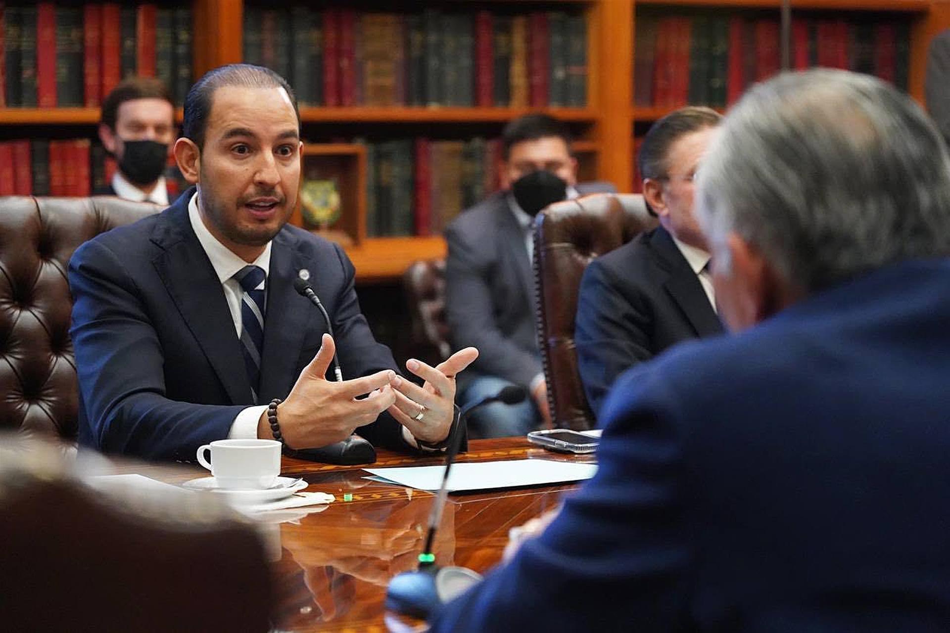 AMLO celebra diálogo entre PAN y Segob; “ojalá depongan actitud extremista”