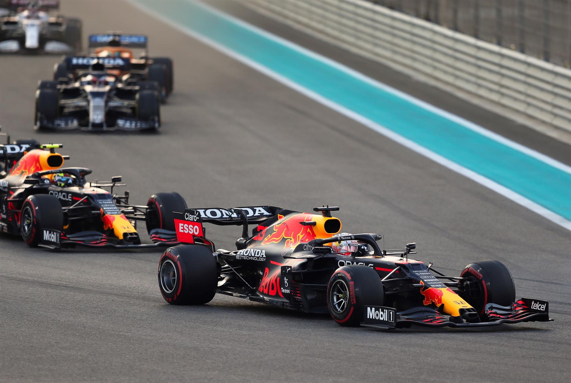 Max Verstappen gana el GP de Abu Dhabi y se corona campeón del mundo