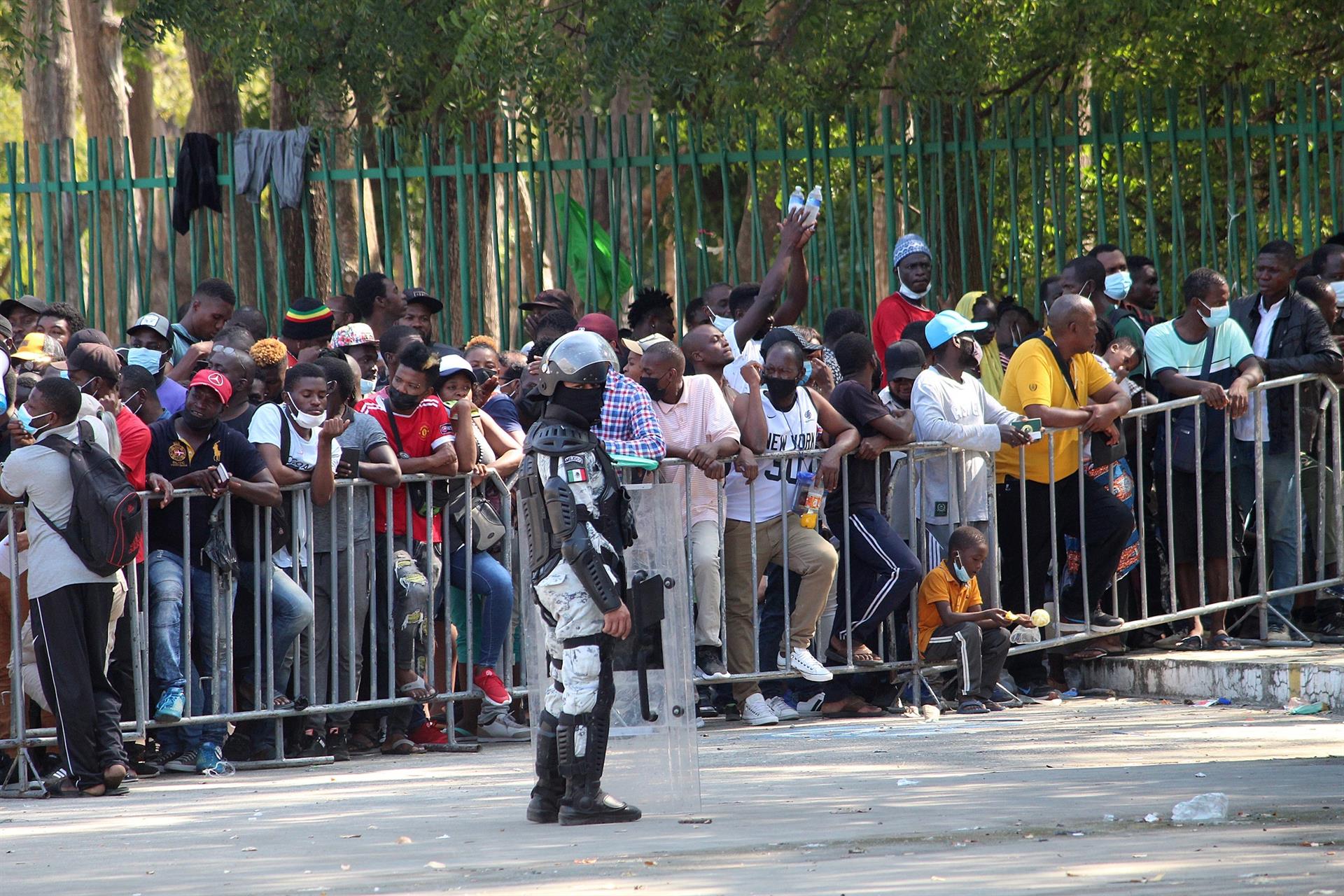 INM acelera entrega de documentos a migrantes en Chiapas INM acelera entrega de documentos a migrantes en Chiapas