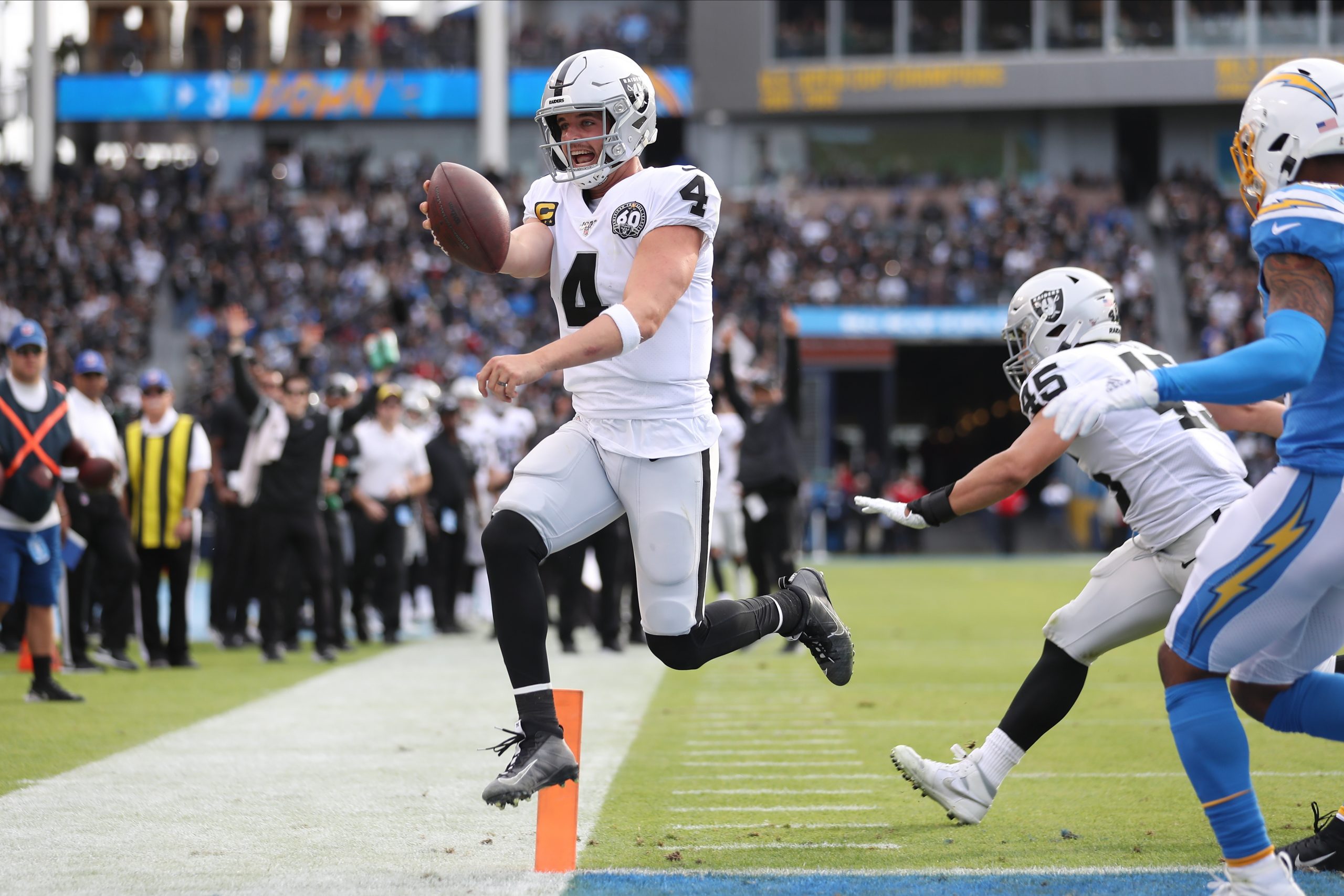 NFL reprograma tres partidos de la semana 15 por contagios de COVID-19