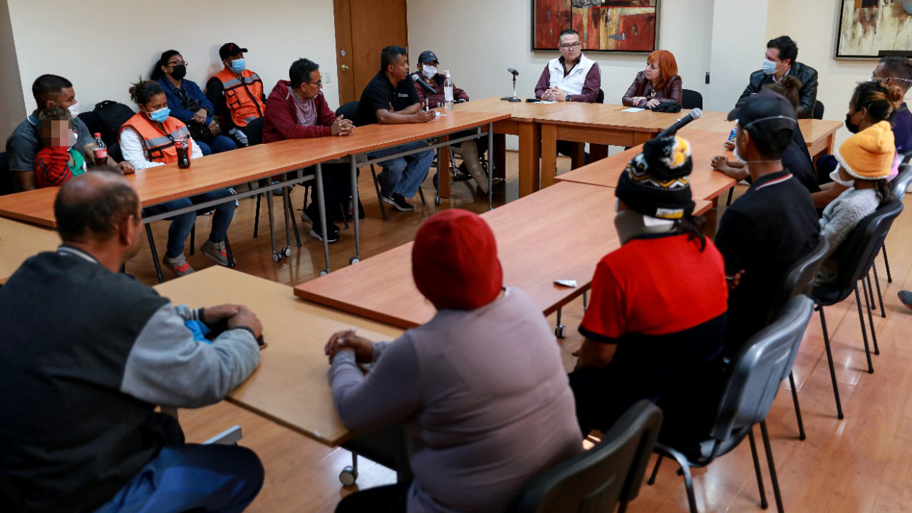 Rosario Piedra recibe a caravana migrante; CNDH gestionará diálogo con Gobierno Federal