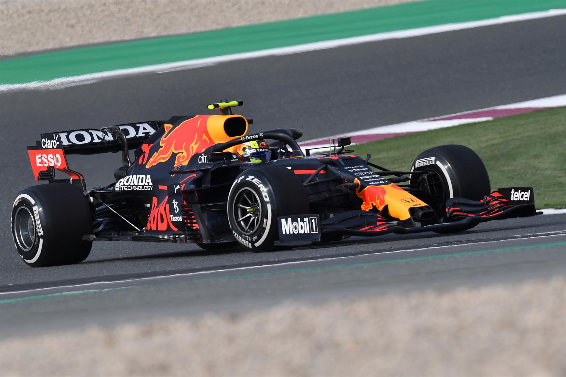 Seguiremos presionando y no nos rendiremos: ‘Checo’ Pérez