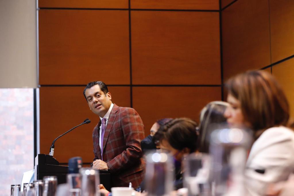 Gutiérrez Luna rechaza persecución contra consejeros del INE tras denuncia Gutiérrez Luna rechaza persecución contra consejeros del INE tras denuncia