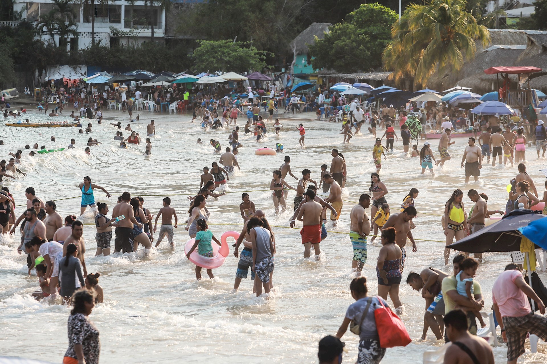 México prevé 8.2 millones de turistas en sus hoteles este fin de año; cifra similar a 2019