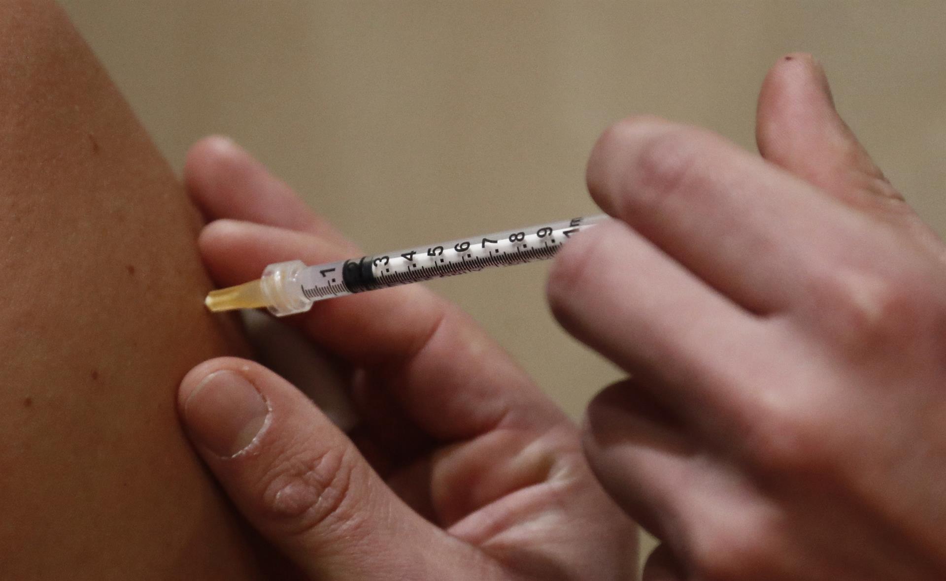 OMS no logra meta de 40 % de vacunados en todos los países este 2021