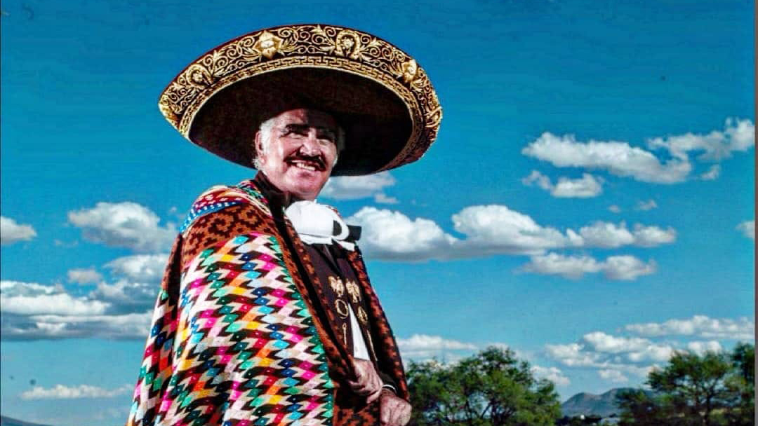Muerte de Vicente Fernández, una de las más importantes en los últimos 50 años: Emmanuel