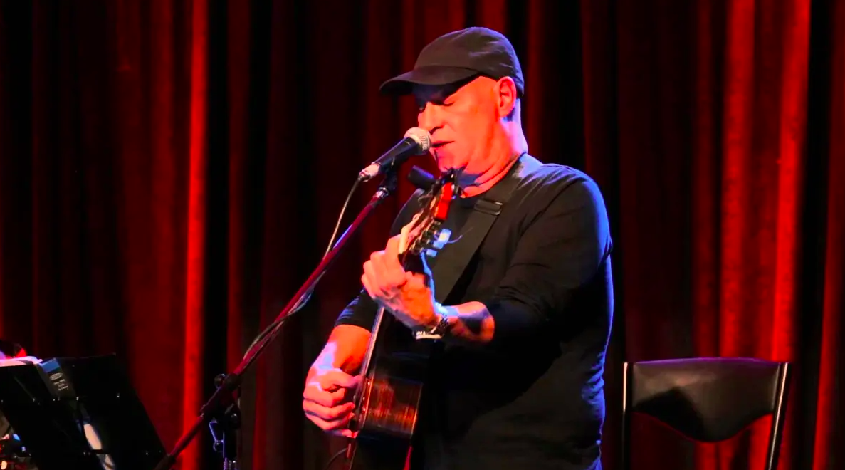 López Obrador lamenta muerte del trovador cubano Vicente Feliú