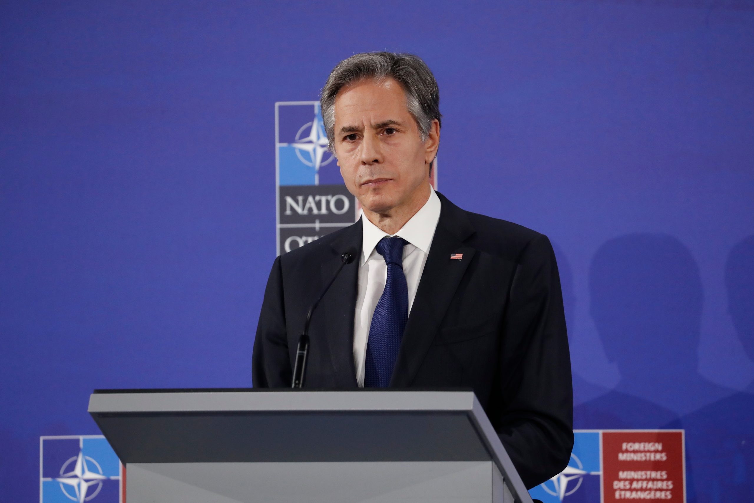 EE.UU. y OTAN responden a Rusia llamando a la diplomacia pero sin concesiones