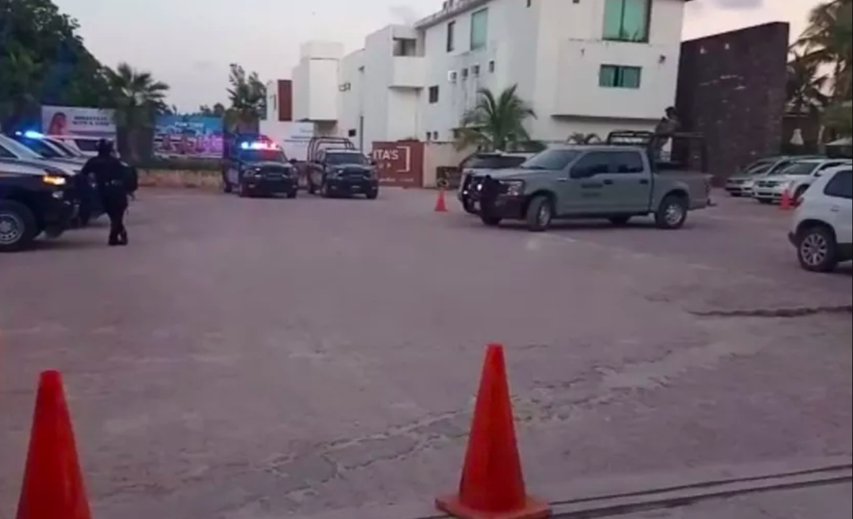 Asesinan a gerente del Mamita’s Beach Club de Playa del Carmen Asesinan a gerente del Mamita’s Beach Club de Playa del Carmen