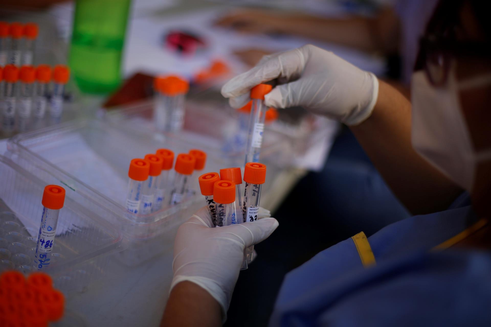 OMS mantiene emergencia internacional por COVID-19 OMS mantiene emergencia internacional por COVID-19