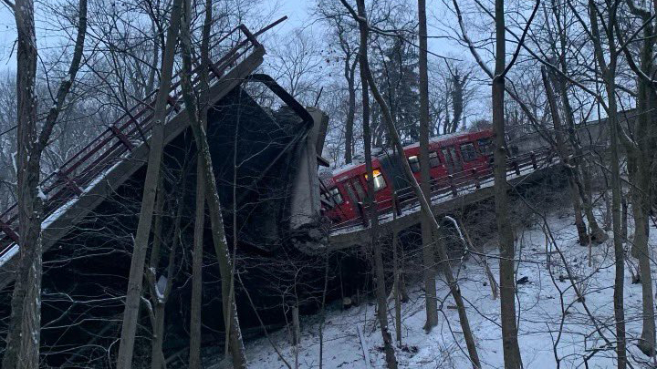 Colapsa puente vehicular en Pittsburgh previo a visita de Biden; hay 10 heridos
