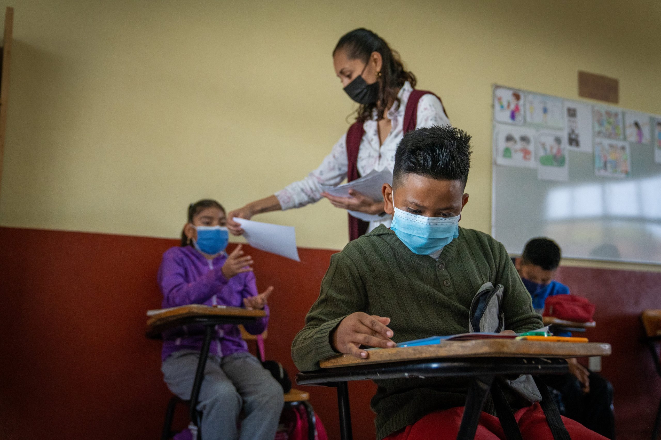 Unicef defiende que las escuelas estén abiertas a pesar de ómicron