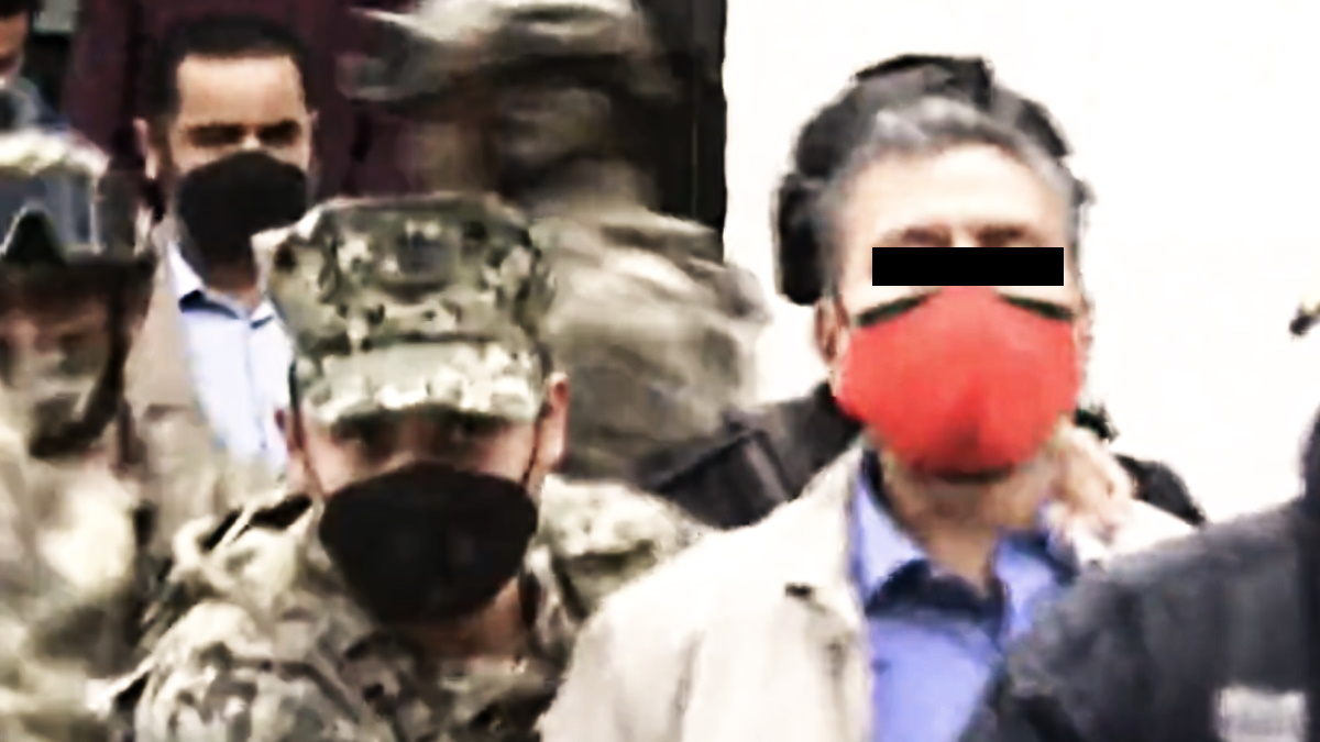 Trasladan a Facundo Rosas, excomisionado de la Policía Federal, al penal federal de Hermosillo