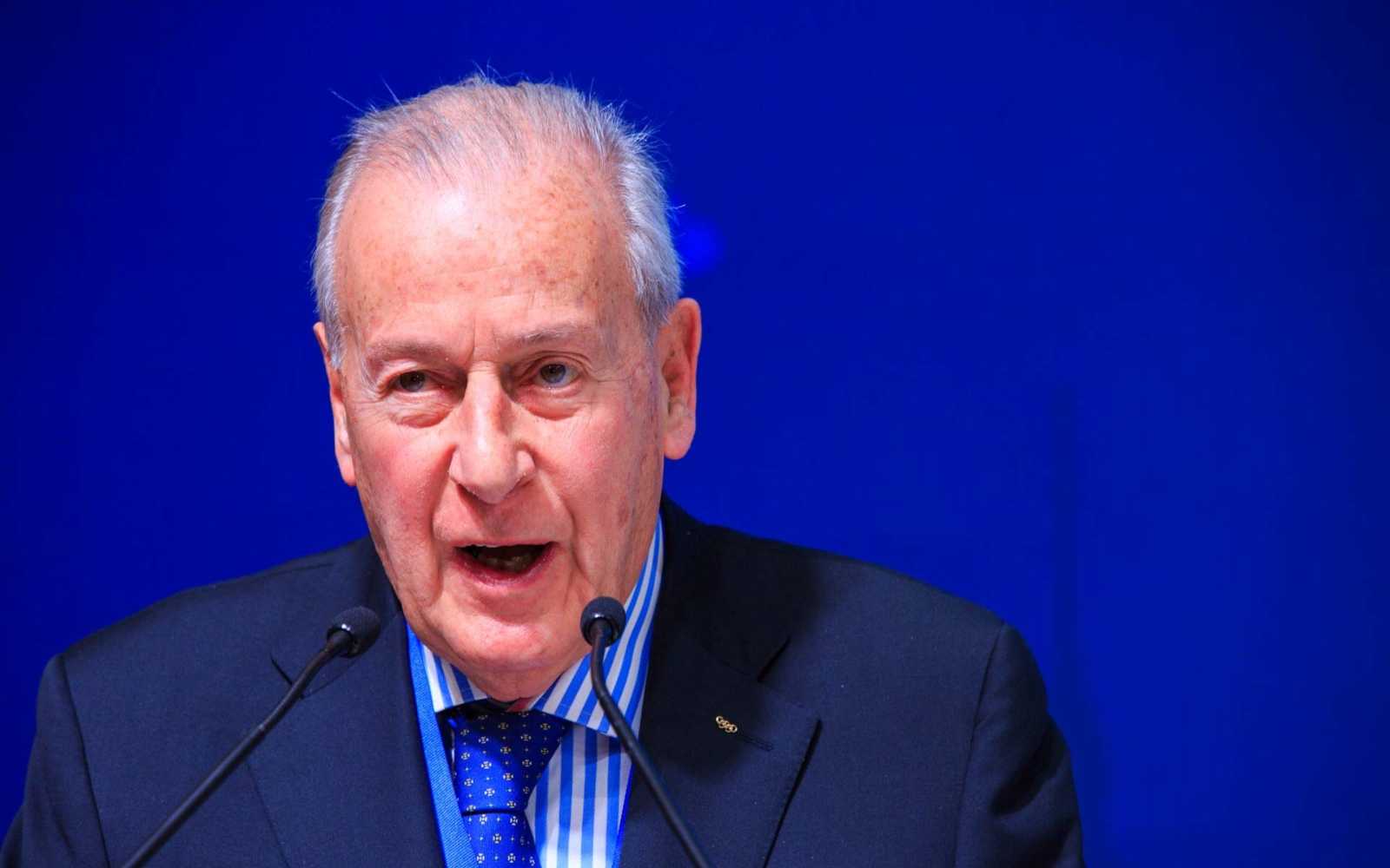 Murió a los 83 años François Carrard, exdirector general del COI