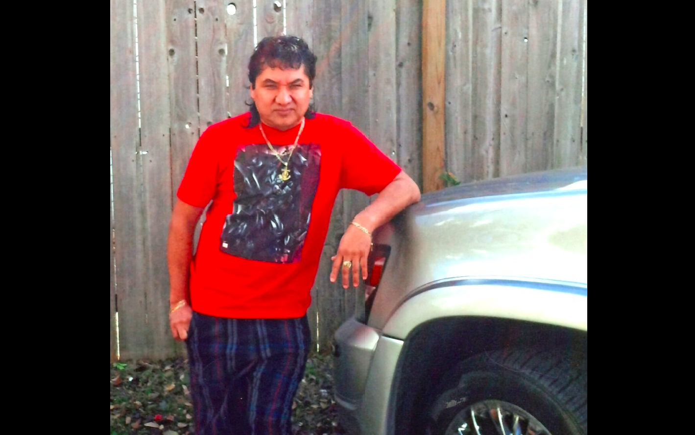 Detienen en México a sospechoso de emboscar y asesinar a policía en Texas