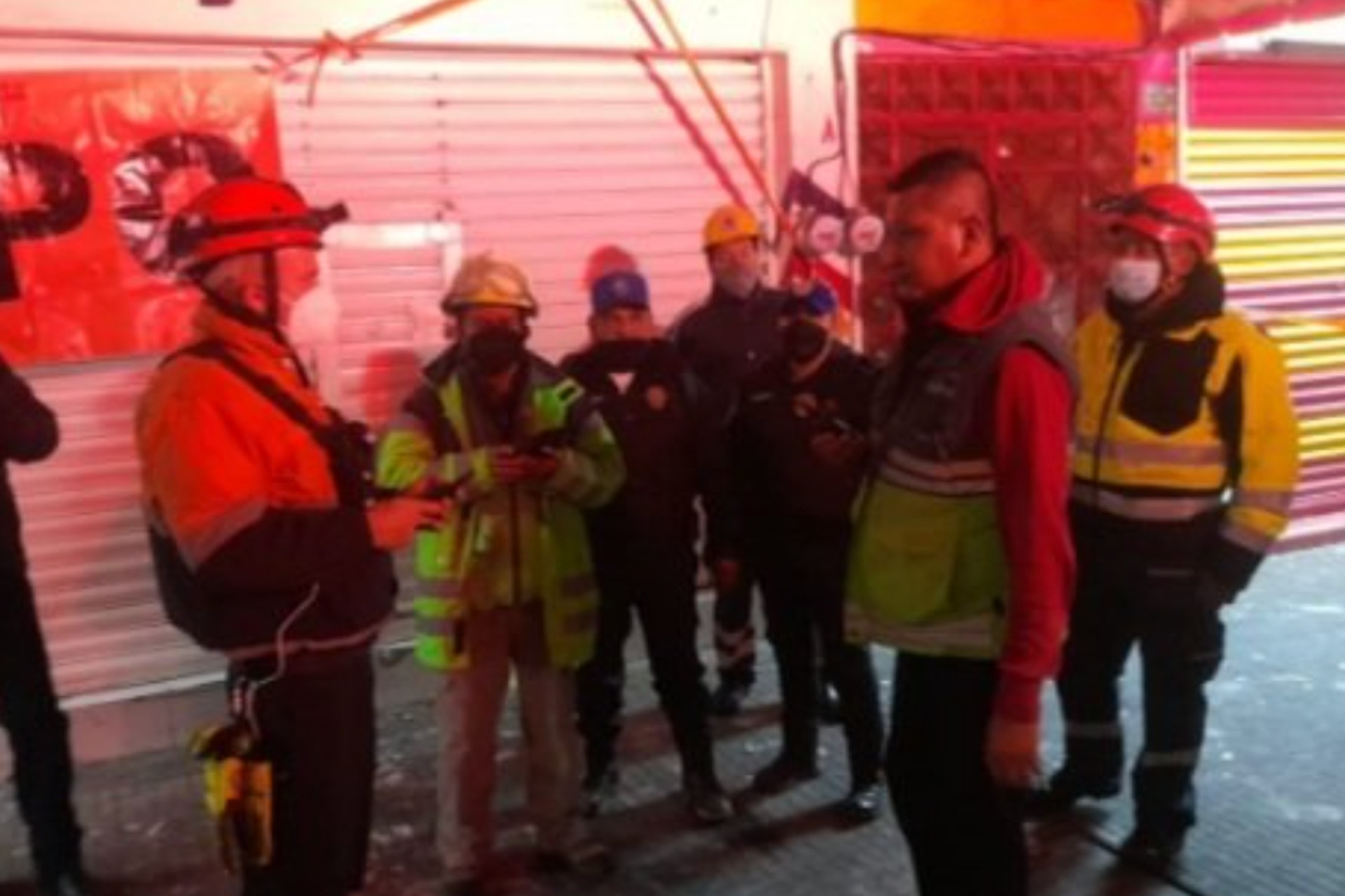 Se incendia el mercado La Purísima, en la alcaldía Iztapalapa Se incendia el mercado La Purísima, en la alcaldía Iztapalapa