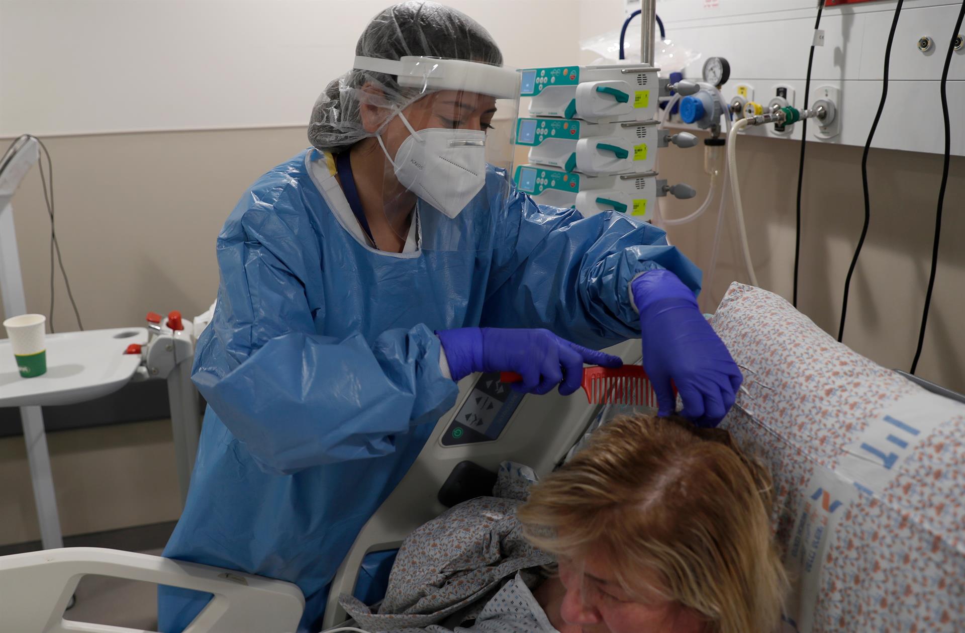 Israel detecta descenso en casos y cree superado pico de contagios por ómicron Israel detecta descenso en casos y cree superado pico de contagios por ómicron