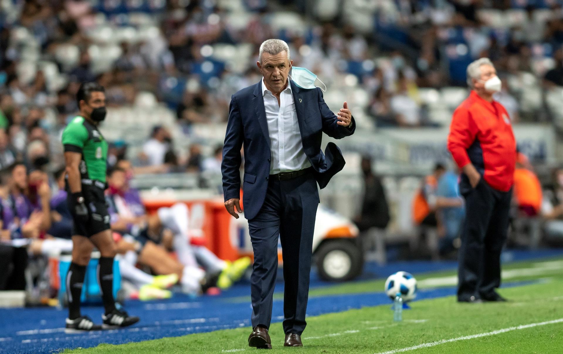 Aguirre y Monterrey inician un año marcado por el Mundial de clubes