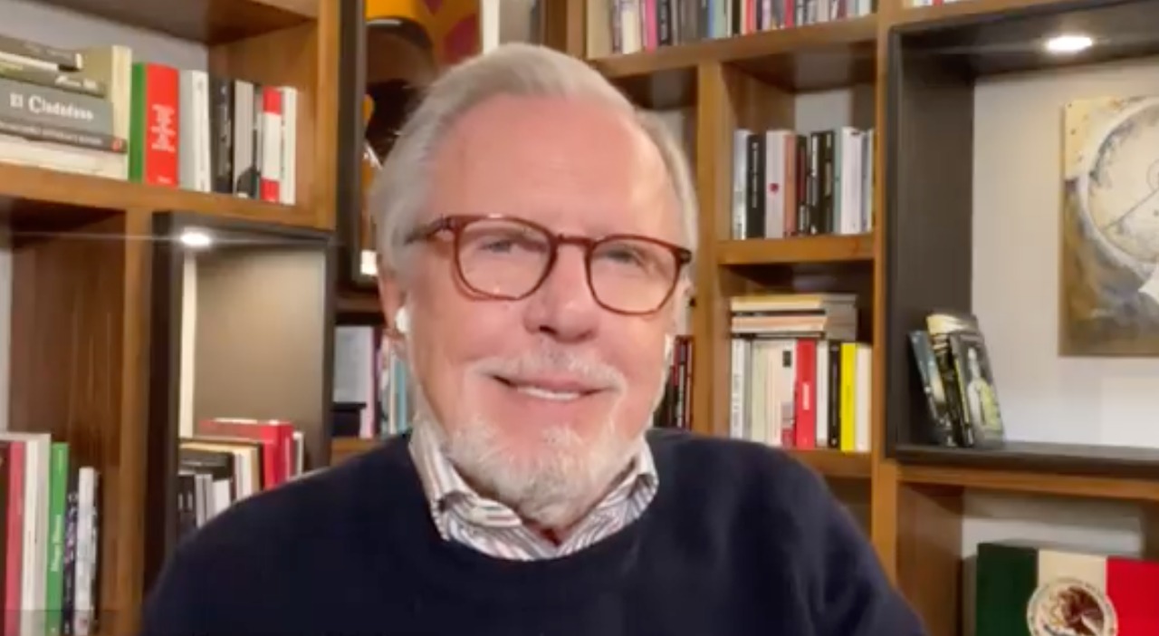 ¡Las noticias! Filas interminables en laboratorios, farmacias y kioskos en busca de una prueba COVID