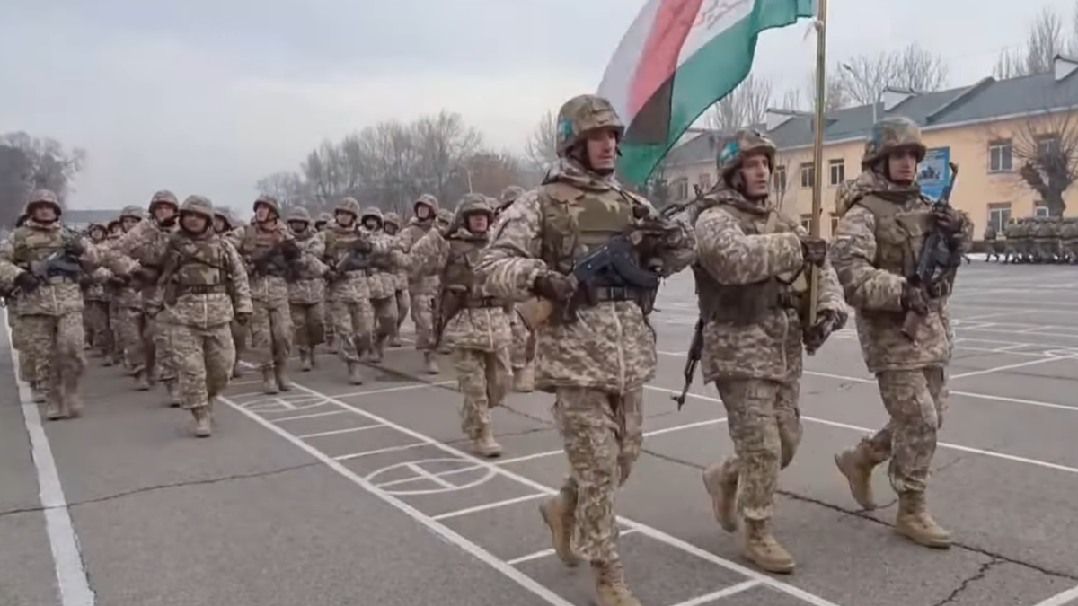 La alianza militar liderada por Rusia comienza a retirarse de Kazajistán