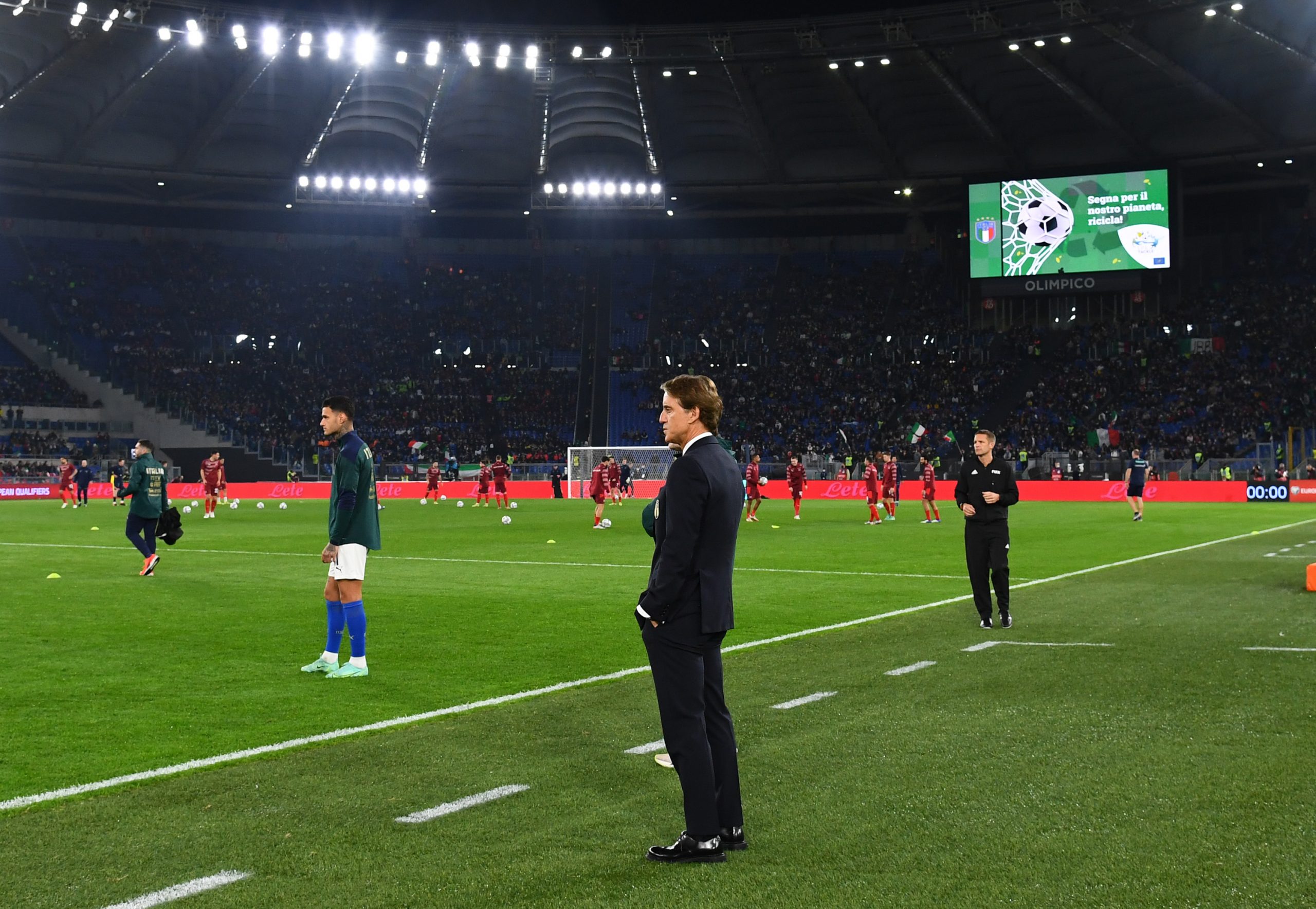 Italia estudia cerrar estadios de la Serie A ante aumento de contagios de coronavirus