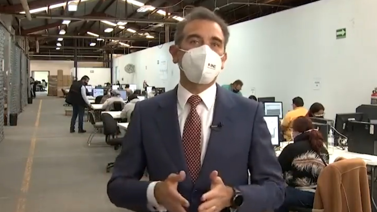 Verificación de firmas para revocación de mandato se hace con “total transparencia”, asegura Lorenzo Córdova