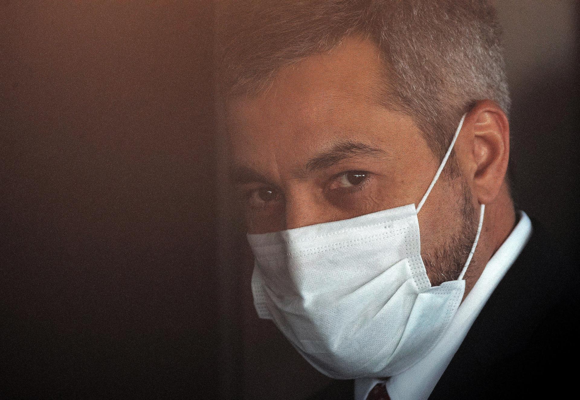 Presidente de Paraguay da positivo a COVID-19; presenta “síntomas leves” Presidente de Paraguay da positivo a COVID-19; presenta “síntomas leves”