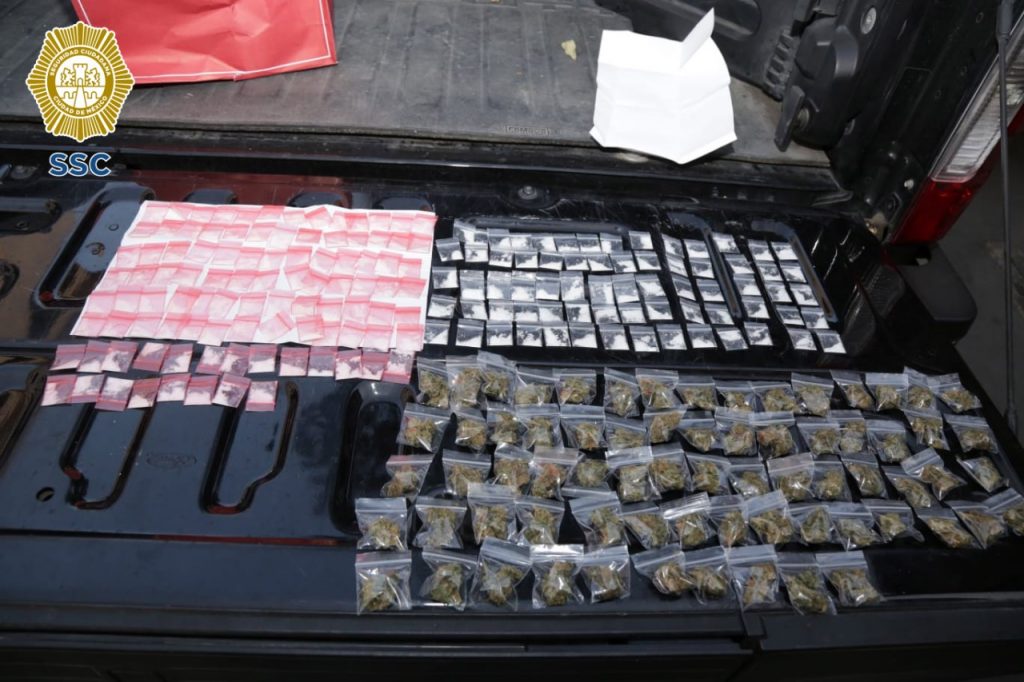 Detienen en CDMX a influencer ligada a La Unión Tepito - presunta-droga-decomisada-a-gaby-castillo-y-su-novio-1024x682