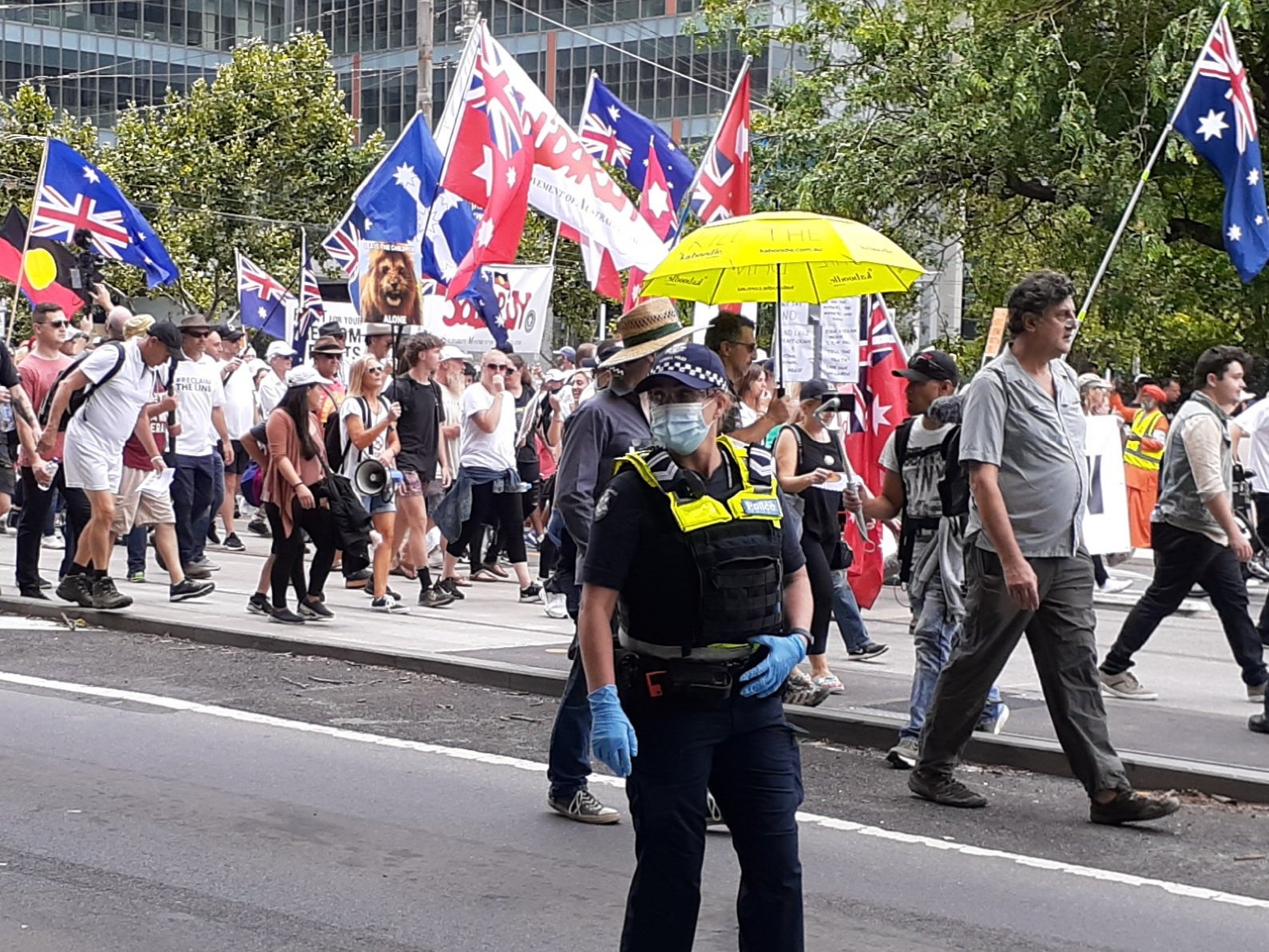 #Video Protestas en Australia contra vacunación y por caso Djokovic #Video Protestas en Australia contra vacunación y por caso Djokovic