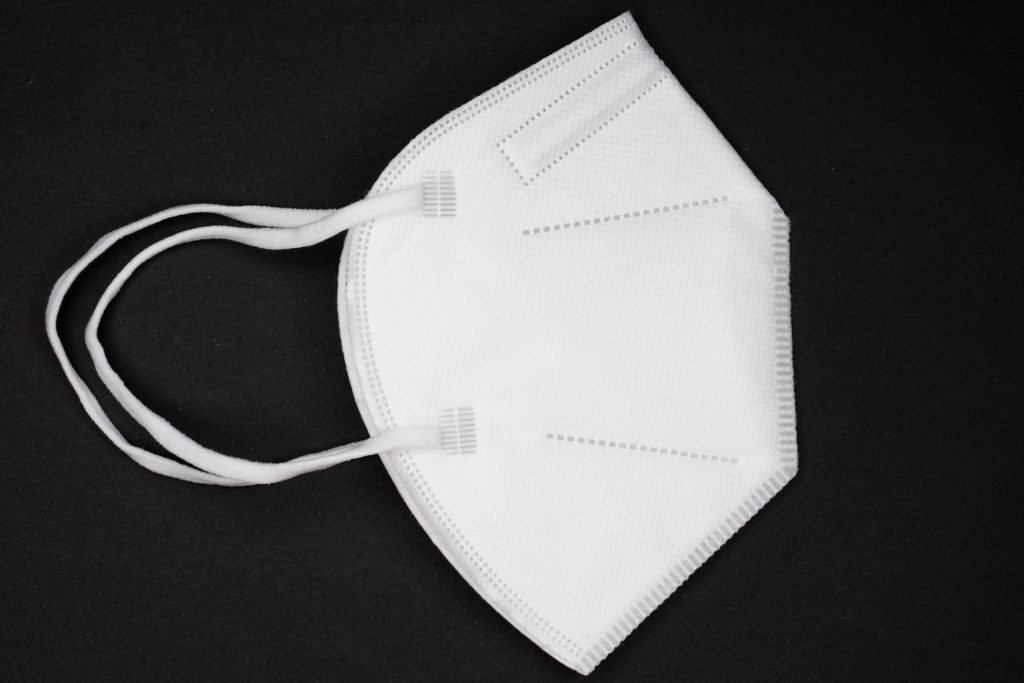 Cubrebocas, ¿cuáles son los más efectivos contra COVID-19? - respirador-1024x683