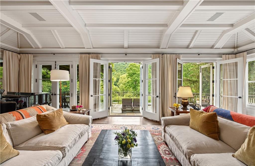 La mansión del actor Richard Gere en venta por 28 millones dólares - richard-gere-mansion-2-1024x666