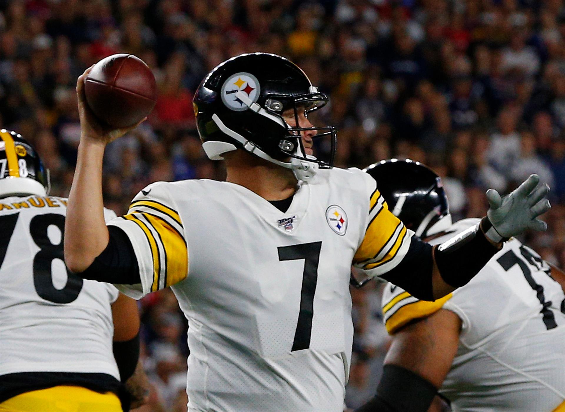 Ben Roethlisberger anuncia su retiro de los emparrillados