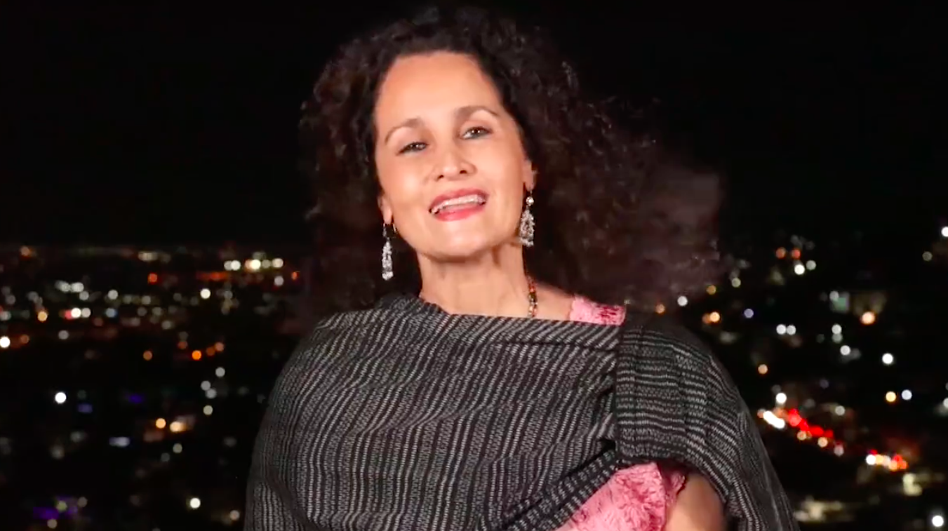 Susana Harp da positivo a COVID-19; se mantiene aislada