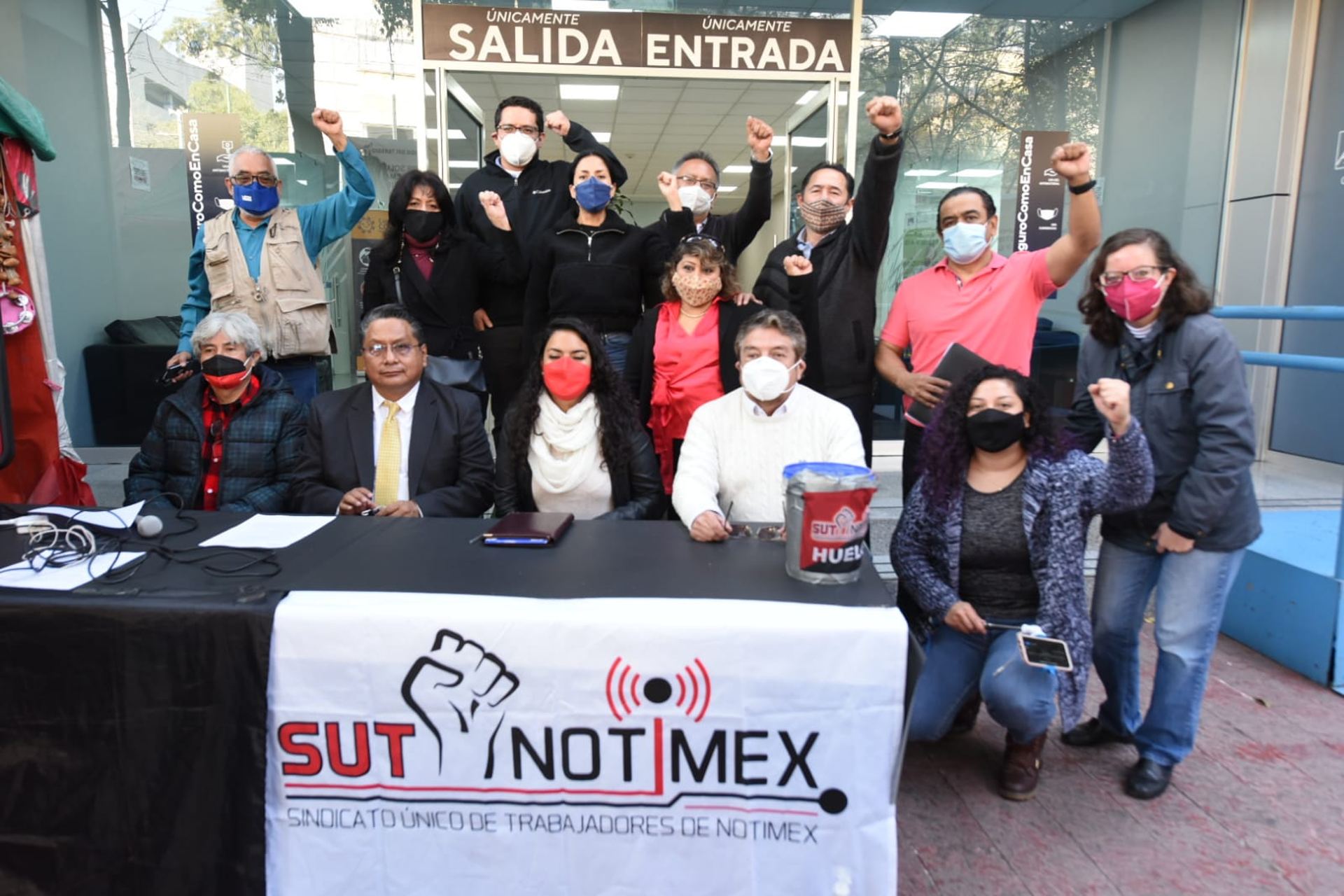 Una decena de trabajadores en huelga de Notimex, contagiados de COVID-19 Una decena de trabajadores en huelga de Notimex, contagiados de COVID-19