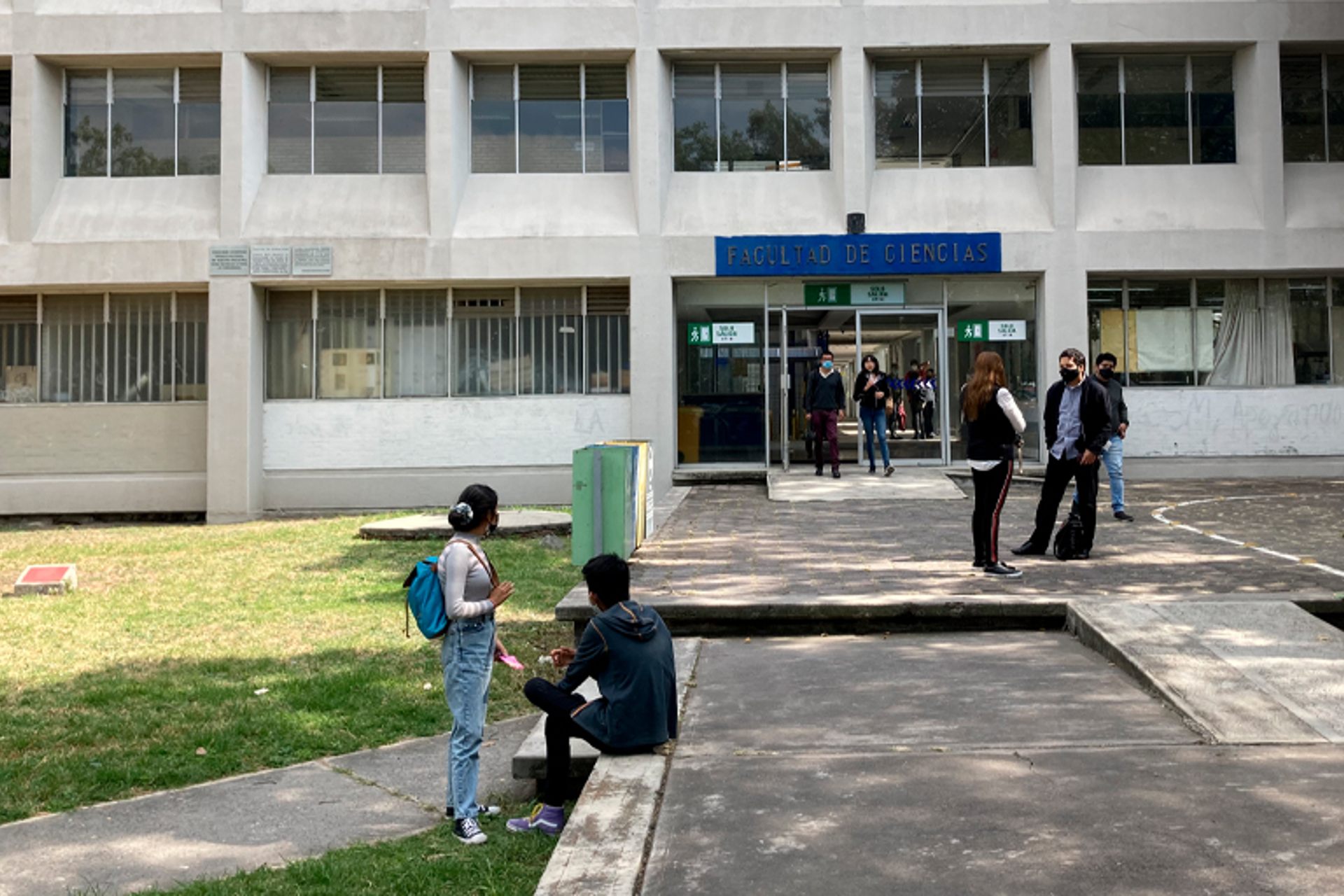 “Ya se pasaron”: AMLO pide a universidades volver a clases presenciales