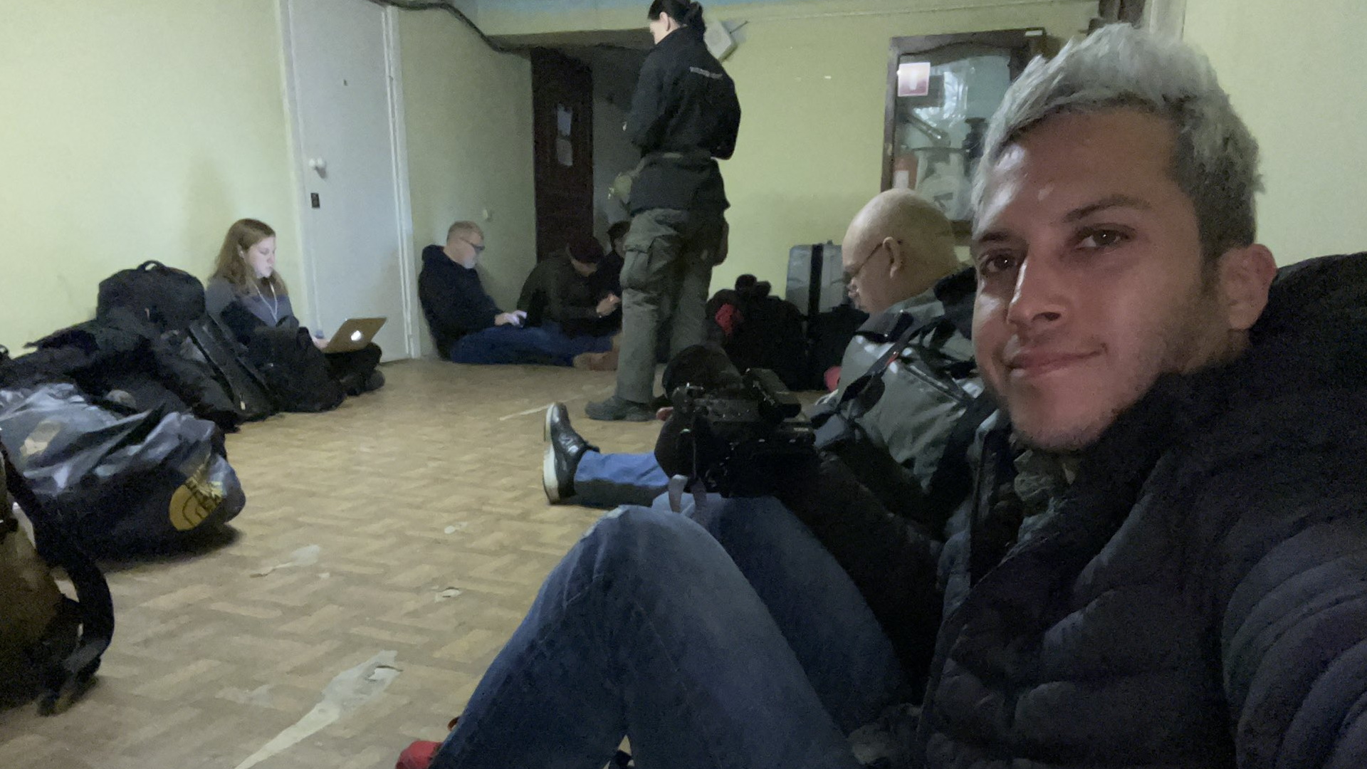 “Amigos, ya están atacando aquí”, así vivió Alex Tienda el inicio de la intervención en Ucrania