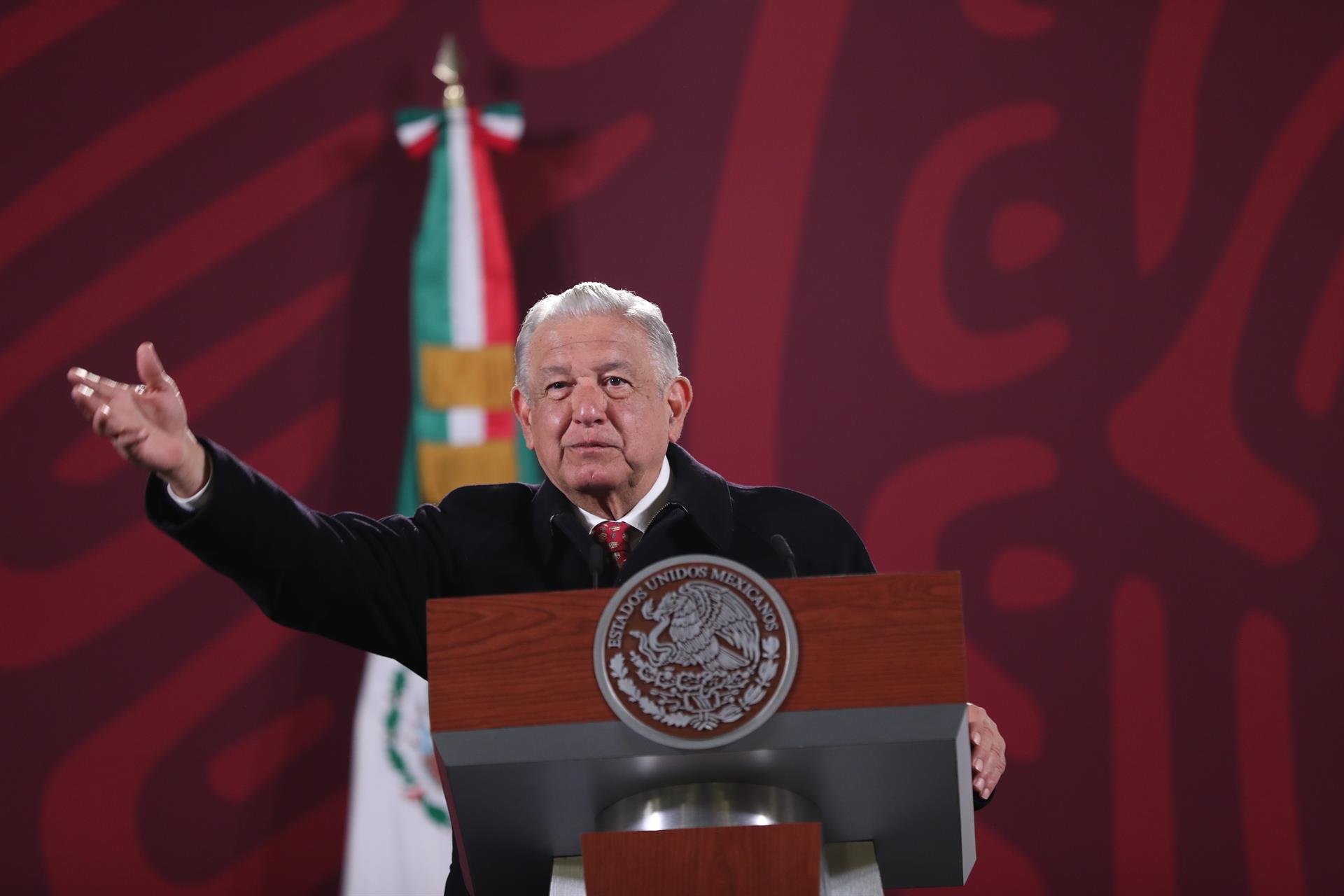No repartimos ‘chayote’ ni ‘maiceamos’ a nadie: AMLO arremete contra la prensa