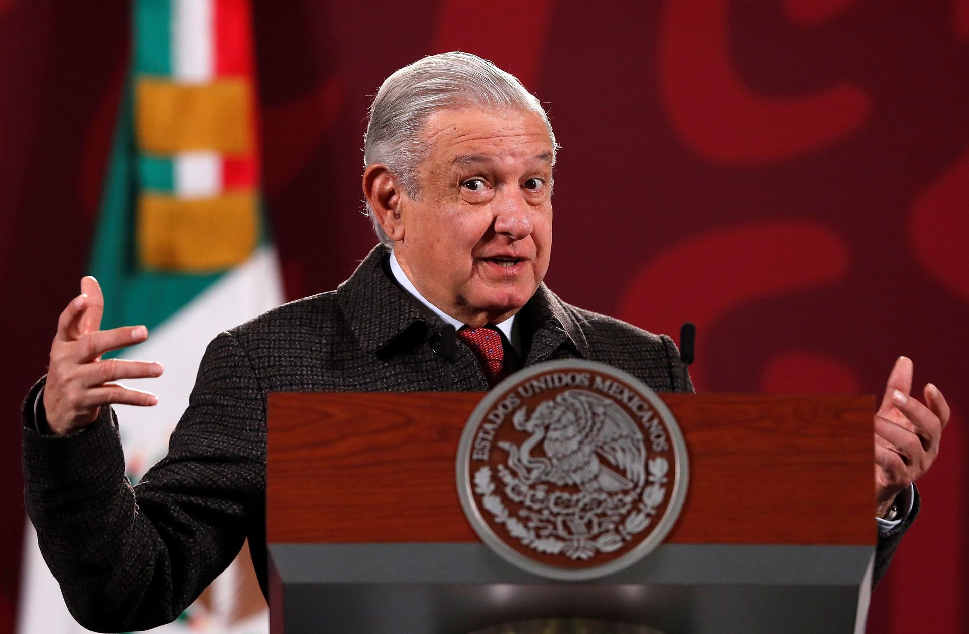 Todos deberíamos transparentar ingresos y bienes: López Obrador