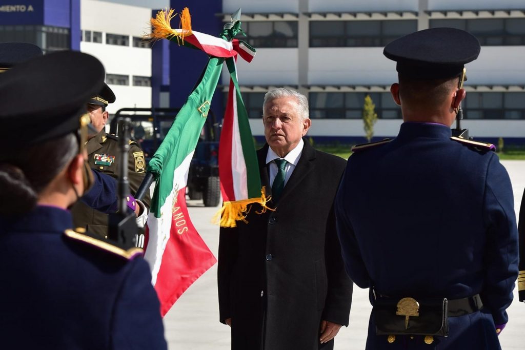 Crea AMLO empresa a cargo de las Fuerzas Armadas para administrar obras públicas - amlo-lopez-obrador-fuerzas-armadas-1024x683