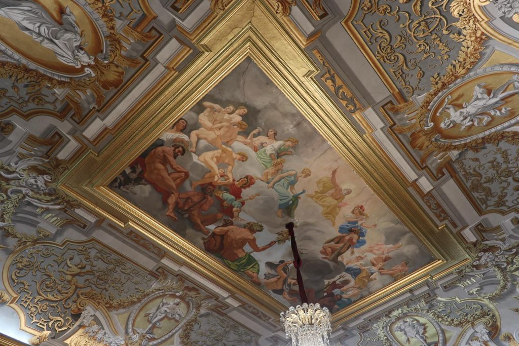 La embajada más antigua del mundo cumple 400 años - arte-en-la-embajada-de-espana-ante-la-santa-sede-1024x683