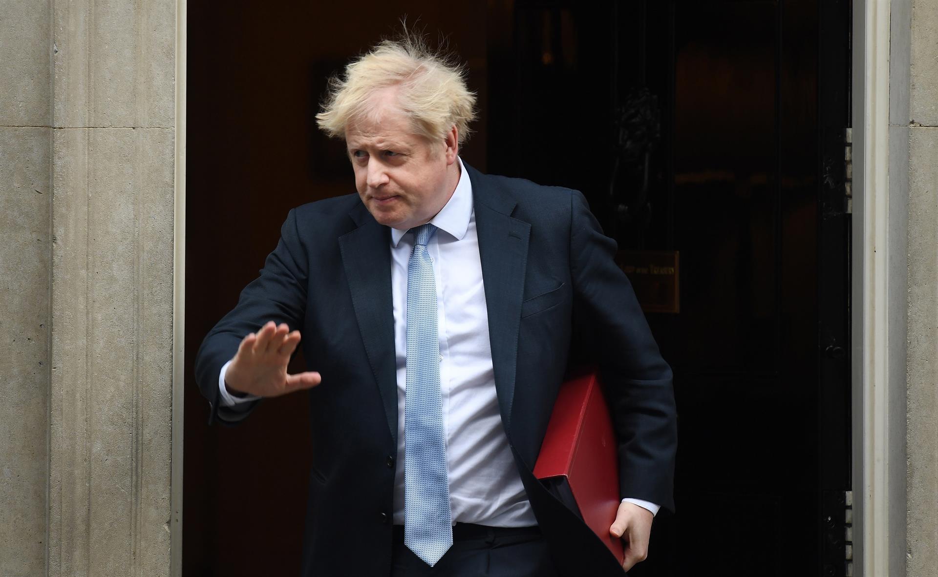 Boris Johnson apologizes for Downing Street concerts