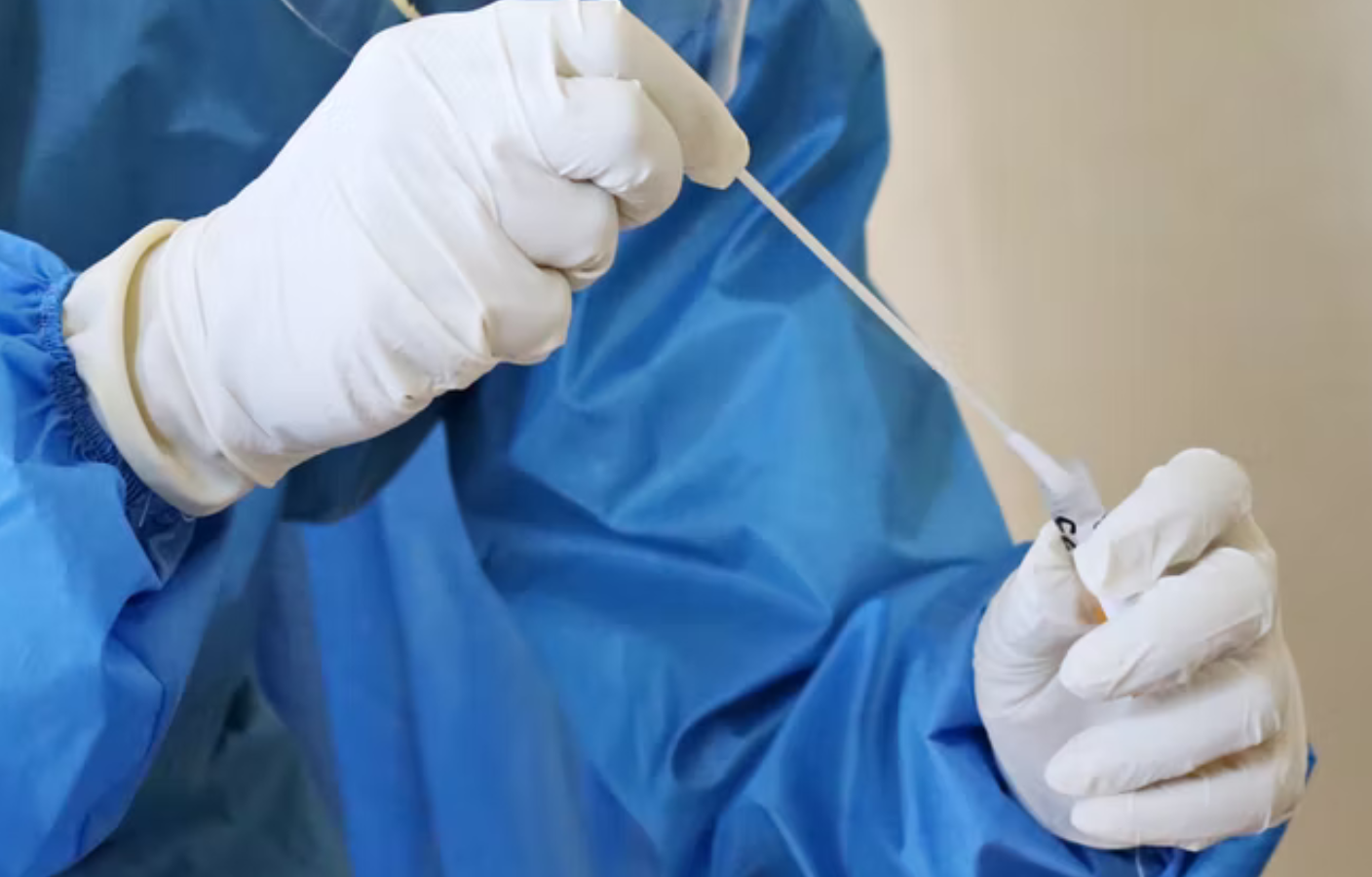 Dr. Francisco Moreno: la pandemia no ha terminado, hay que seguir cuidándonos