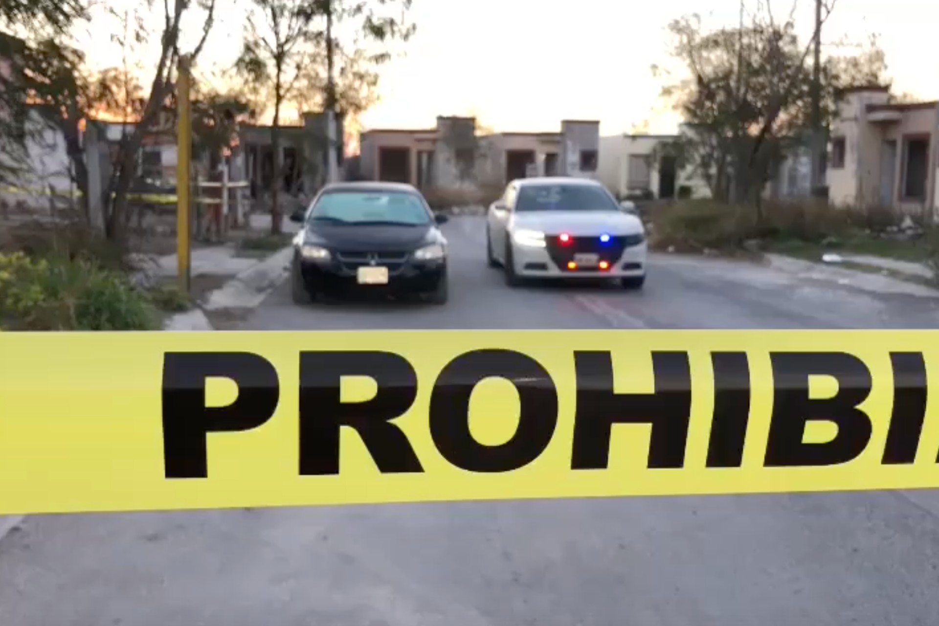 Nuevo León: Tras balacera, hallan tres cuerpos enterrados en fosa clandestina