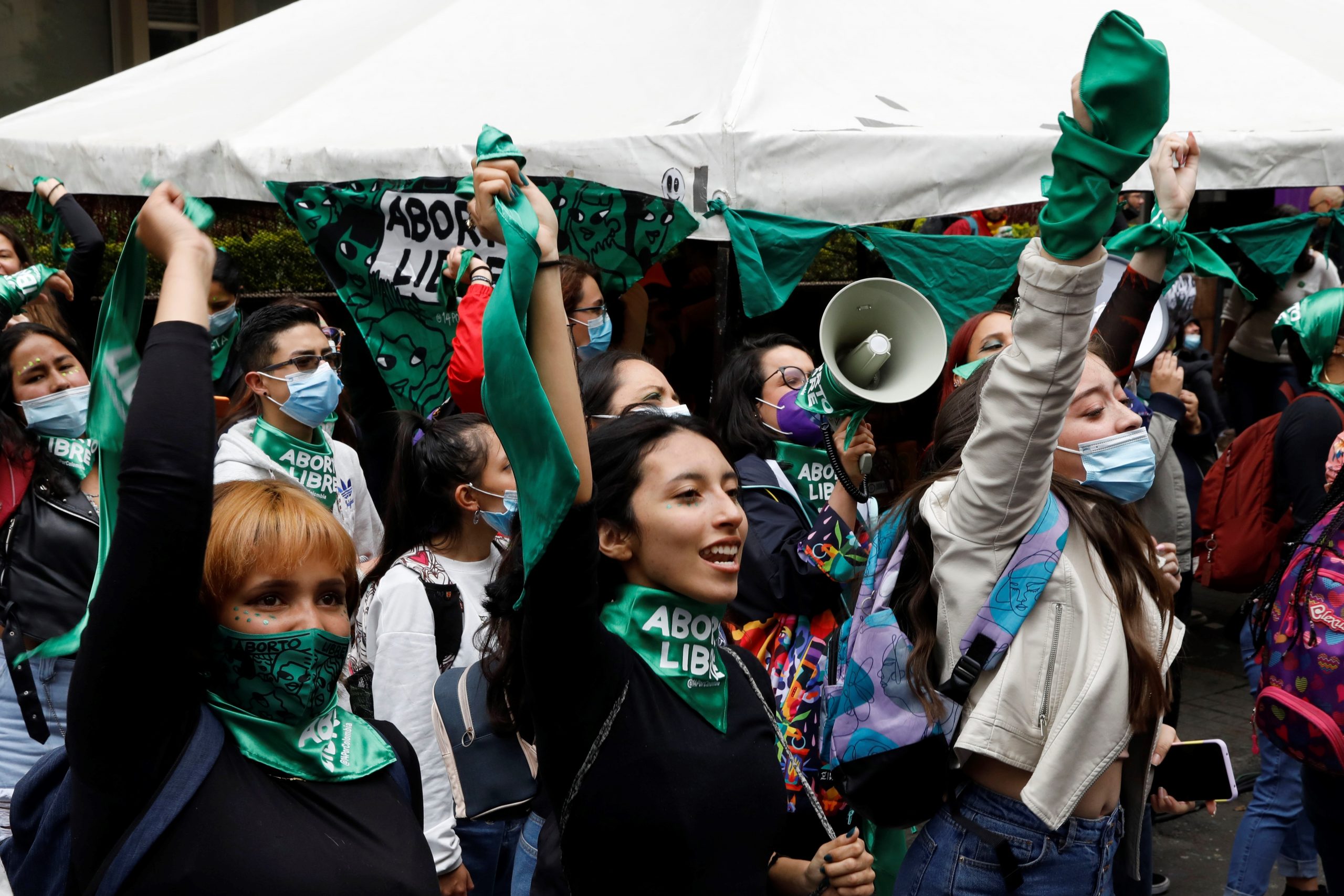 Aborto será legal en Colombia hasta 24 semanas de embarazo Aborto será legal en Colombia hasta 24 semanas de embarazo