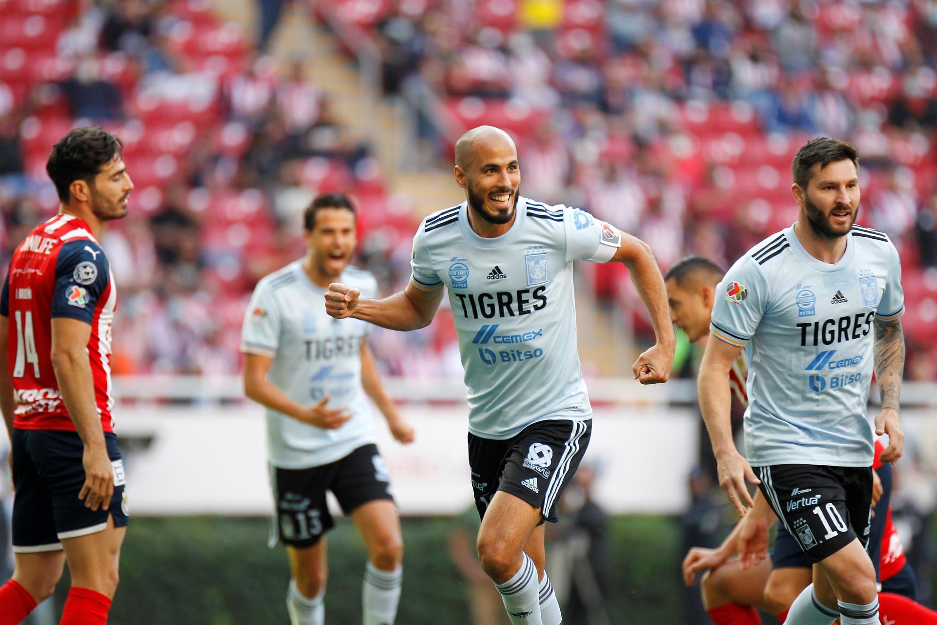 Tigres vence al Guadalajara y sube al cuarto lugar del Clausura 2022