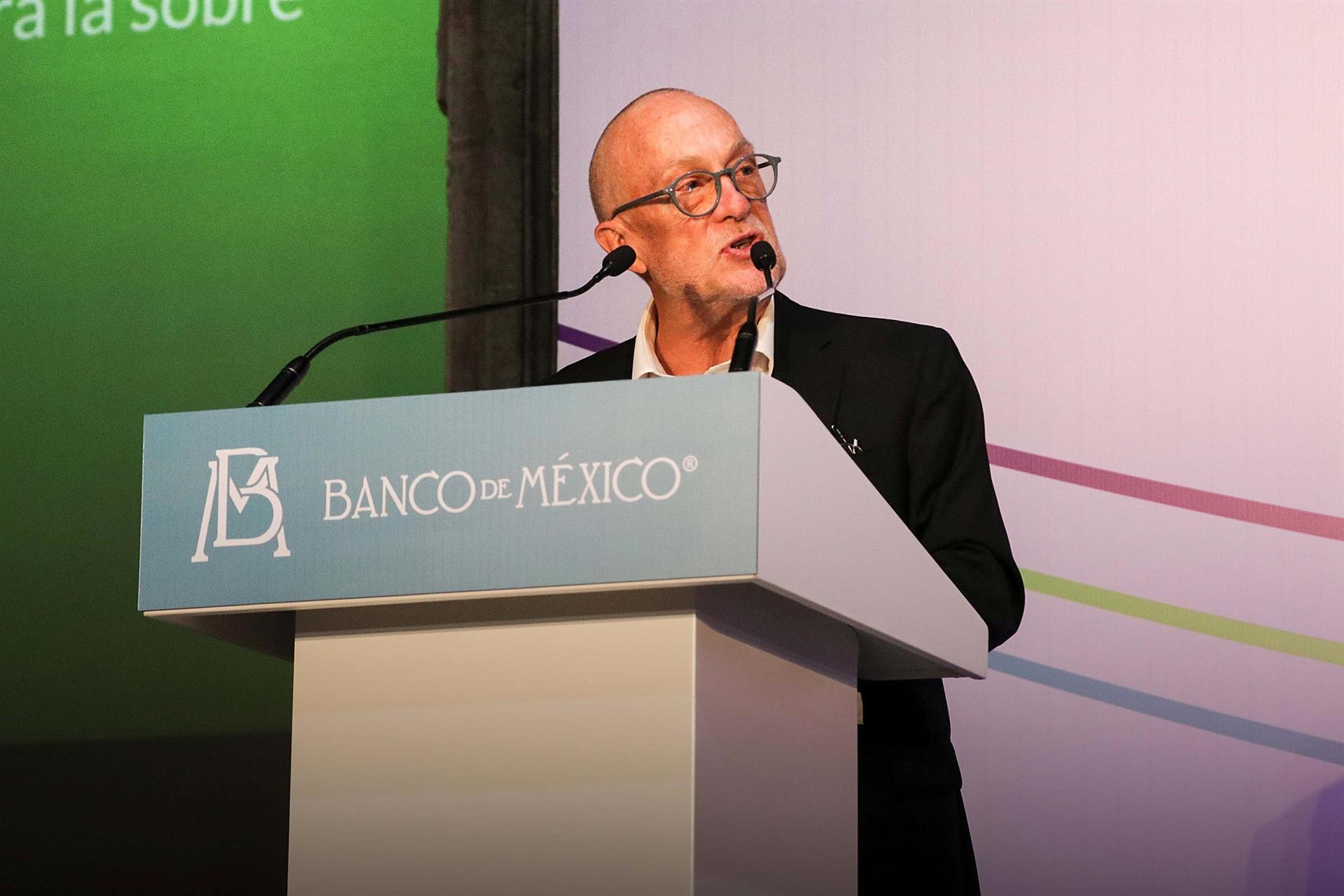 Banxico manda mensaje de complacencia al recortar la tasa de interés: Jonathan Heath Banxico manda mensaje de complacencia al recortar la tasa de interés: Jonathan Heath