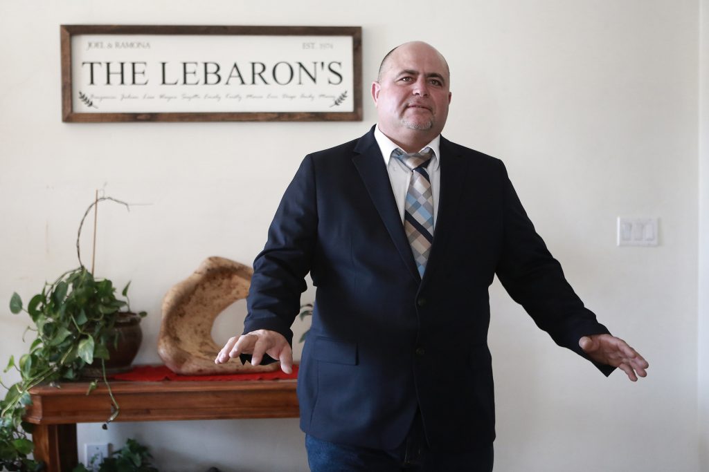 La comunidad LeBarón busca un autogobierno al norte de México - julian-lebaron-1024x683