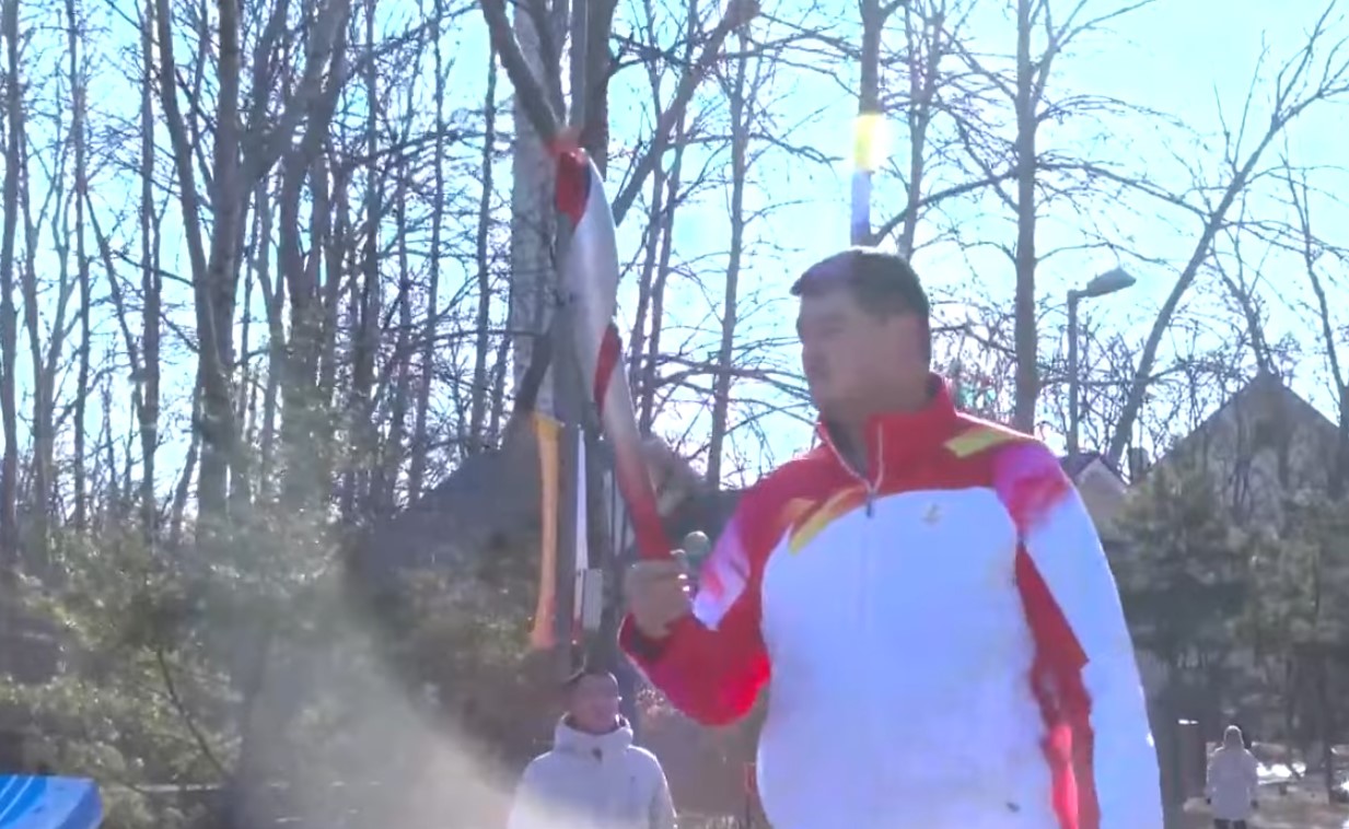 Comienza en Beijing el relevo de la antorcha olímpica bajo medidas anti-covid